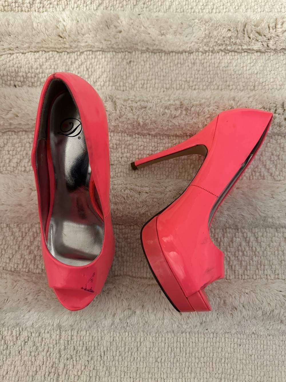 Source Unknown Coral Pink Peep-Toe Heels